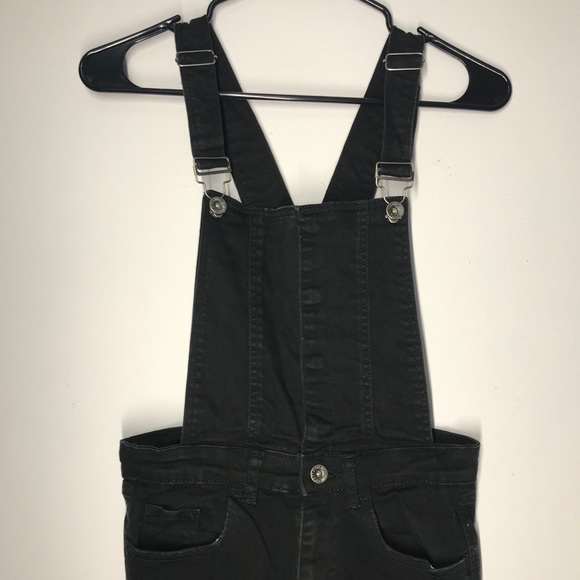 Forever 21 Pants - Black denim overalls